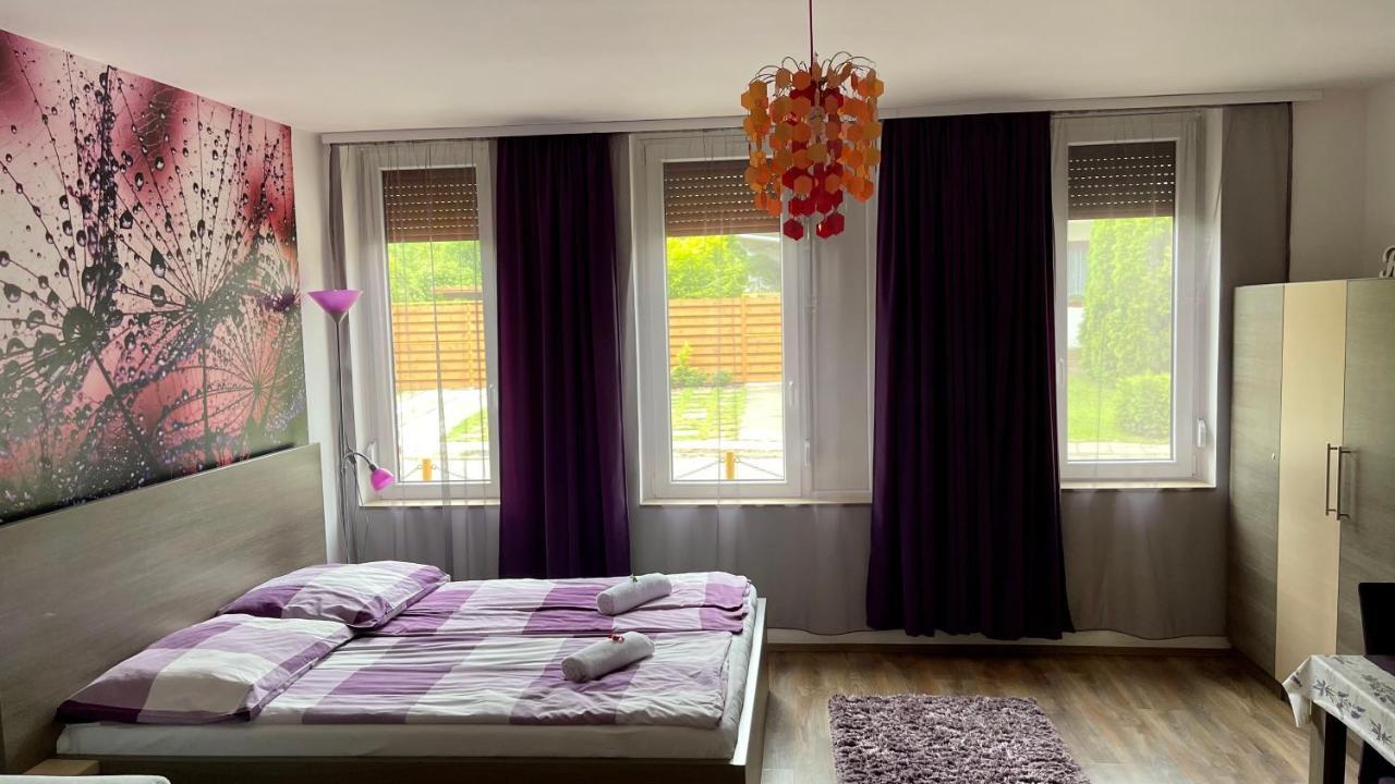 Gyula Vár Prémium Apartman Esterno foto