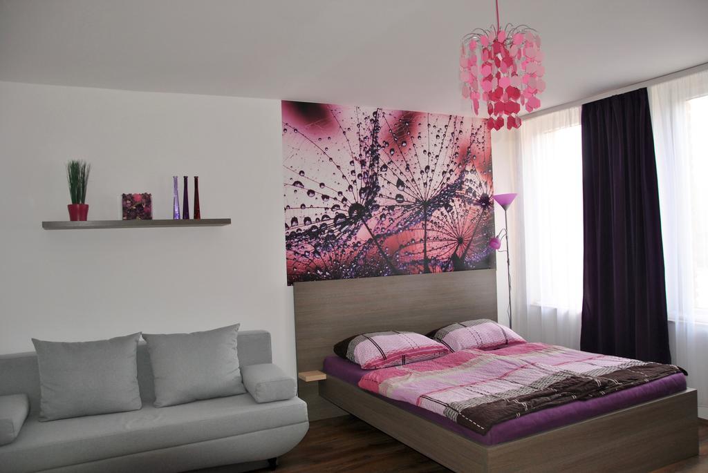 Gyula Vár Prémium Apartman Esterno foto